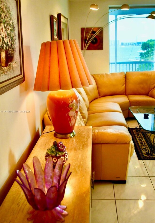 2910 Point E Dr Unit M414, Aventura, FL 33160 - view of tiled living area