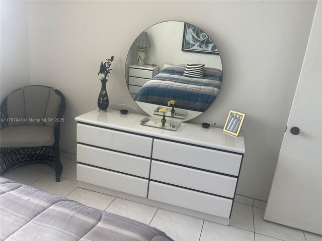 2910 Point E Dr Unit M414, Aventura, FL 33160 - bedroom with light tile patterned floors