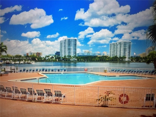 2910 Point E Dr Unit M414, Aventura, FL 33160 - photo 35
