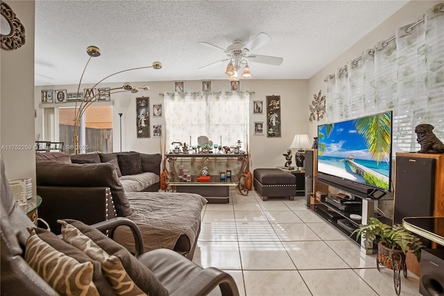 265 NE 12th Ave Unit 265, Homestead, FL 33030 - living area with a ceiling fan, a textured ceiling, and light tile patterned floors