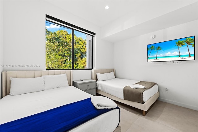 2572 NE 182nd Ter, North Miami Beach, FL 33160 - bedroom featuring baseboards