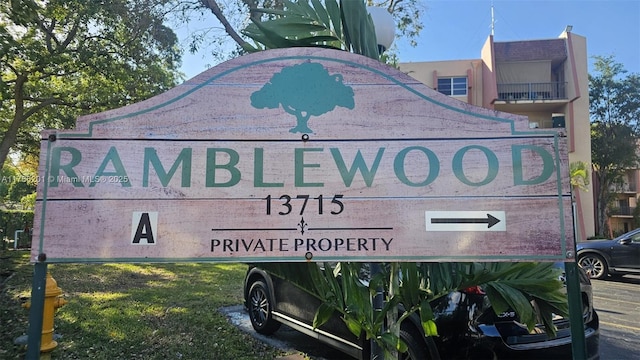 13715 Kendale Lakes Cir Unit A-201, Miami, FL 33183 - view of community / neighborhood sign