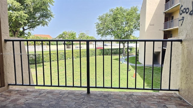 13715 Kendale Lakes Cir Unit A-201, Miami, FL 33183 - view of balcony