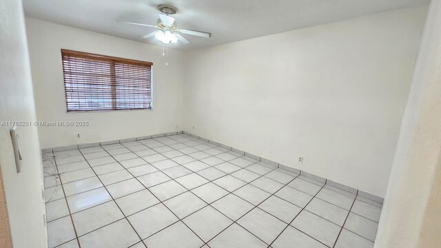 13715 Kendale Lakes Cir Unit A-201, Miami, FL 33183 - empty room featuring ceiling fan