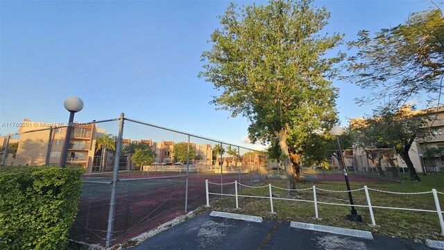 13715 Kendale Lakes Cir Unit A-201, Miami, FL 33183 - exterior space featuring a tennis court