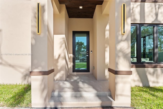 2523 Red Rd, Coral Gables, FL 33134 - entrance to property with stucco siding