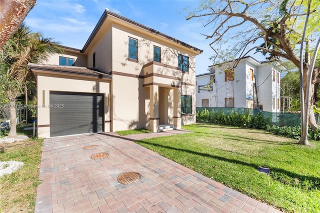2523 Red Rd, Coral Gables, FL 33134 - view of front facade with decorative driveway and stucco siding