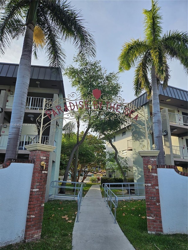 250 Layne Blvd Unit 105, Hallandale Beach, FL 33009 - view of community