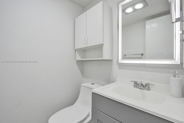 700 Village Green Ct Unit 319, Palm Springs, FL 33461 - photo 13