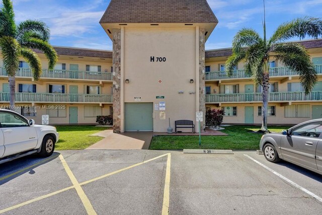 700 Village Green Ct Unit 319, Palm Springs, FL 33461 - photo 44