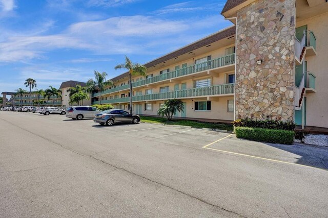 700 Village Green Ct Unit 319, Palm Springs, FL 33461 - photo 48
