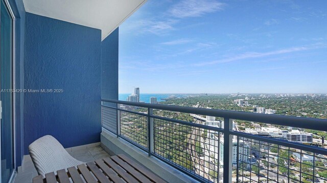 60 SW 13th St Unit 3820, Miami, FL 33130 - balcony featuring a city view
