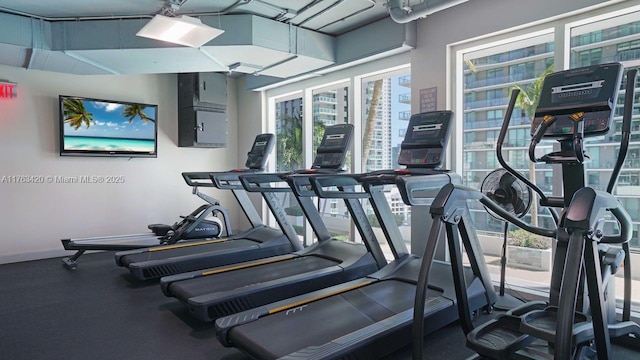 60 SW 13th St Unit 3820, Miami, FL 33130 - view of exercise room