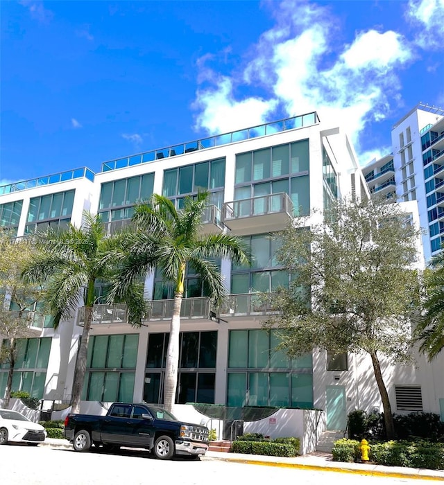 view of building exterior