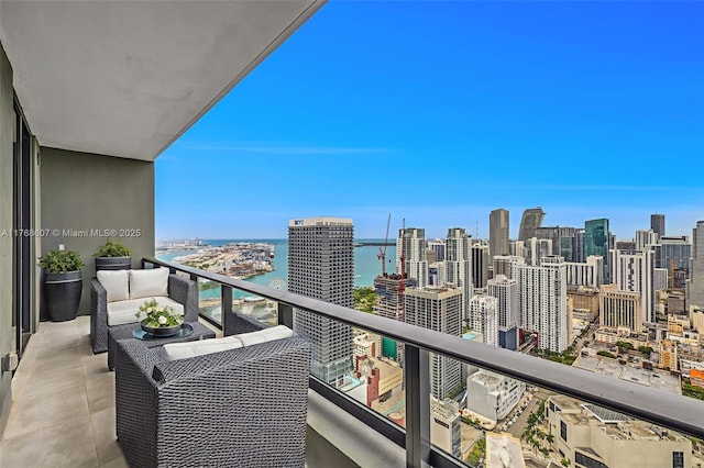 601 NE 1st Ave Unit 4814, Miami, FL 33132 - balcony with a water view and a skyline view