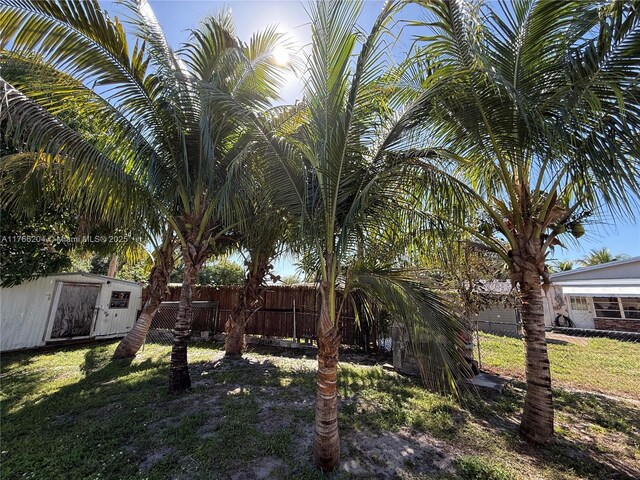 3221 SW 47th Ave, West Park, FL 33023 - photo 24