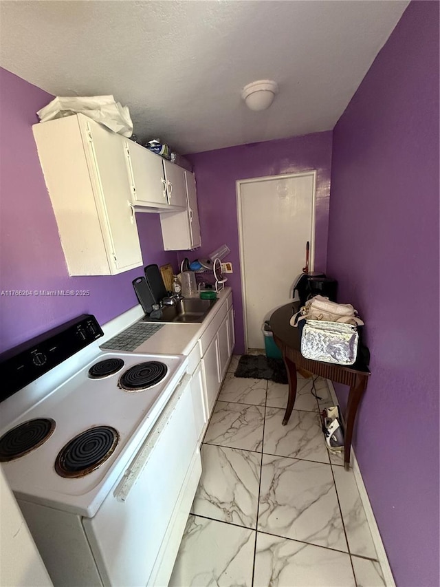 3221 SW 47th Ave, West Park, FL 33023 - photo 28
