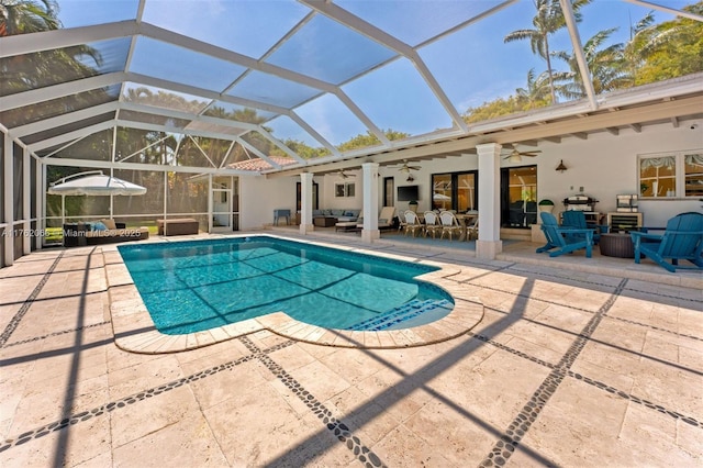 13453 SW 58th Ave, Pinecrest, FL 33156 - swimming pool featuring an outdoor living space, ceiling fan, a patio area, and a lanai