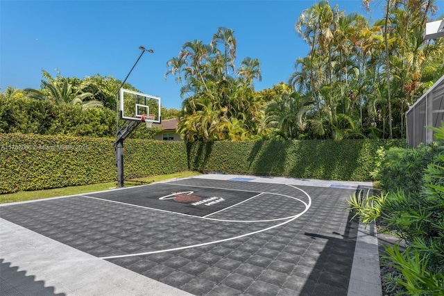13453 SW 58th Ave, Pinecrest, FL 33156 - view of sport court with basketball court