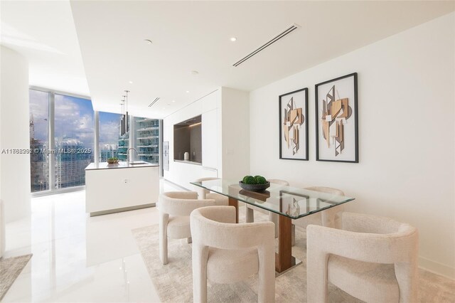 300 Biscayne Blvd Way Unit 3707, Miami, FL 33131 - dining space with visible vents