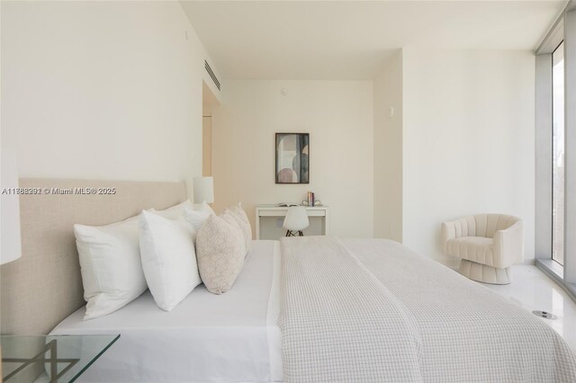 300 Biscayne Blvd Way Unit 3707, Miami, FL 33131 - bedroom with visible vents