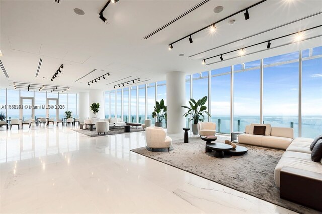 300 Biscayne Blvd Way Unit 3707, Miami, FL 33131 - view of community lobby