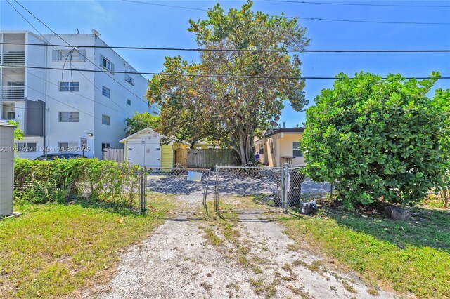 1946 Madison St, Hollywood, FL 33020 - photo 7