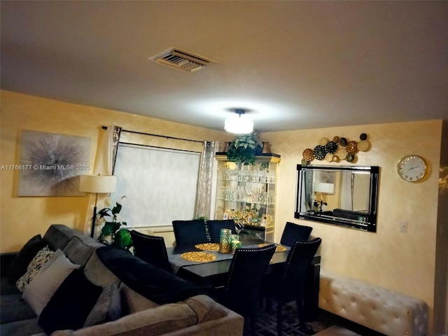 410 SW Natura Ave, Deerfield Beach, FL 33441 - dining area featuring visible vents