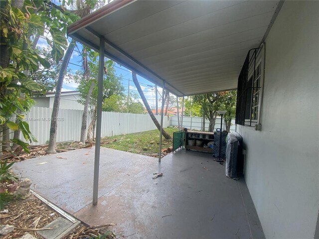 881 SE 8th St, Hialeah, FL 33010 - photo 9