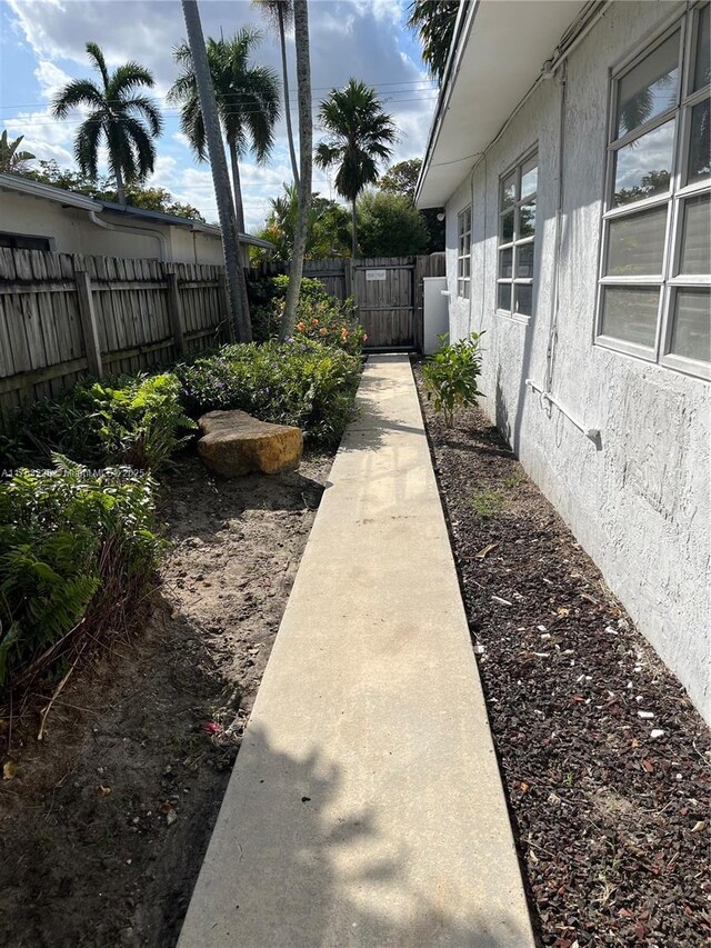 1040 NE 16th Ave, Fort Lauderdale, FL 33304 - photo 30