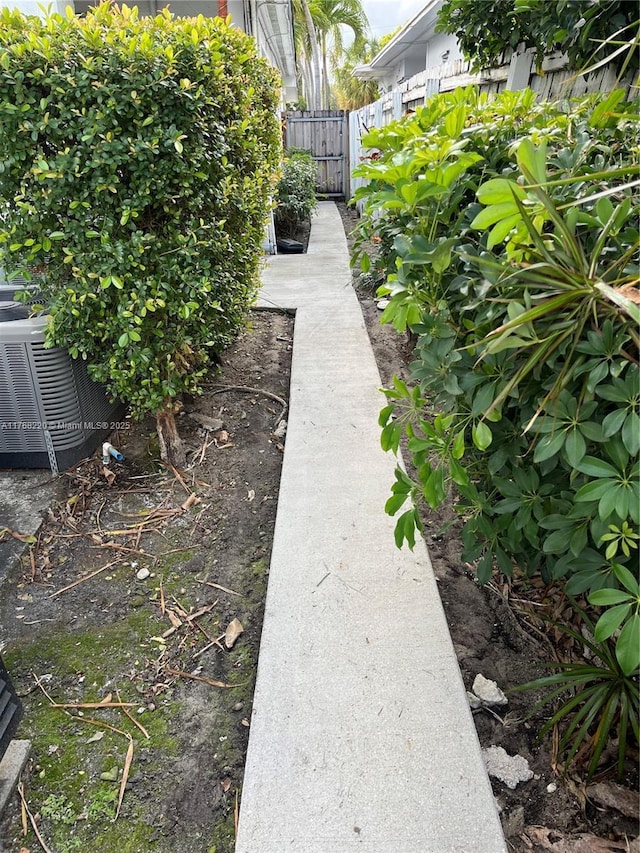 1040 NE 16th Ave, Fort Lauderdale, FL 33304 - photo 42