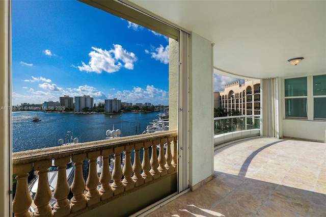 550 SE 5th Ave Unit 606S, Boca Raton, FL 33432 - balcony featuring a water view