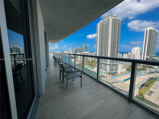 2600 E Hallandale Beach Blvd Unit T2202, Hallandale Beach, FL 33009 - balcony featuring a view of city