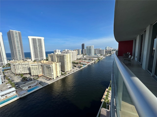 2600 E Hallandale Beach Blvd Unit T2202, Hallandale Beach, FL 33009 - exterior space with a water view and a view of city