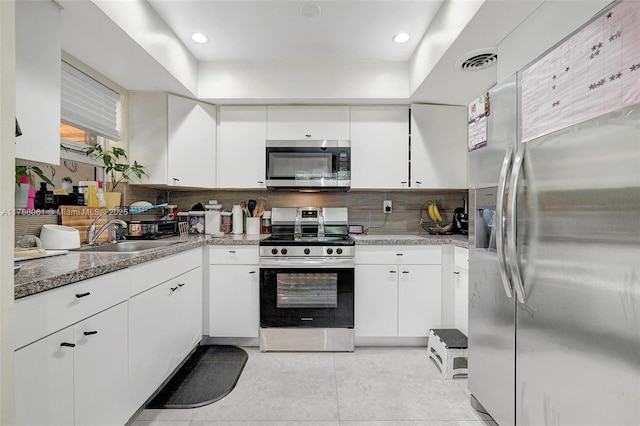 2470-2472 NE 182nd Ter, North Miami Beach, FL 33160 - photo 14