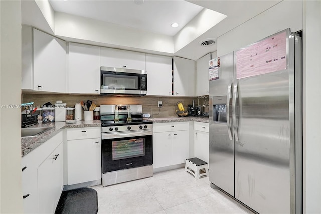 2470-2472 NE 182nd Ter, North Miami Beach, FL 33160 - photo 16