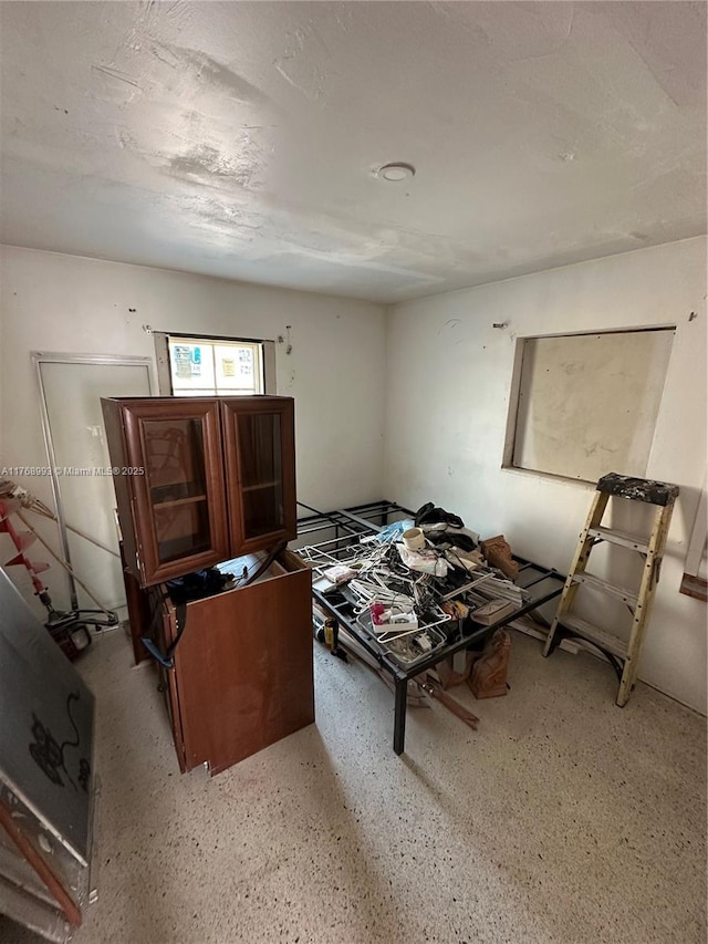 565 NE 32nd St, Oakland Park, FL 33334 - photo 10