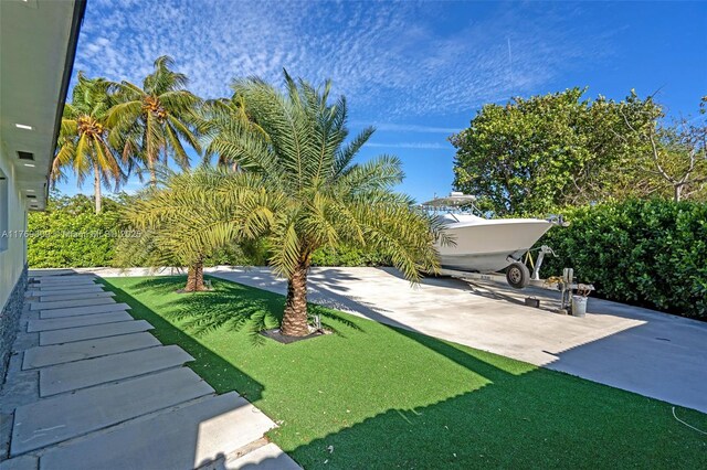 5241 Redwood Ct, Plantation, FL 33317 - view of yard