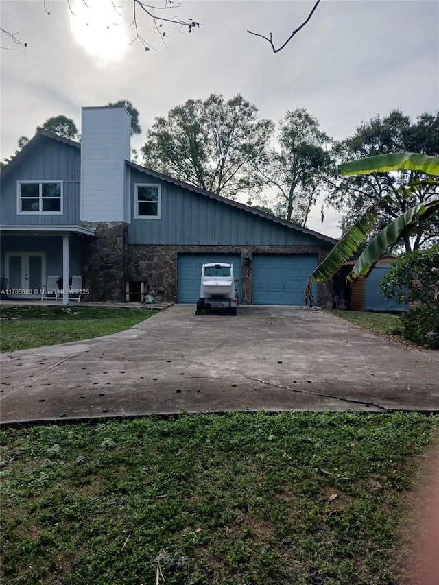 1616 Churchill St, Lake Placid, FL 33852 - exterior space with driveway