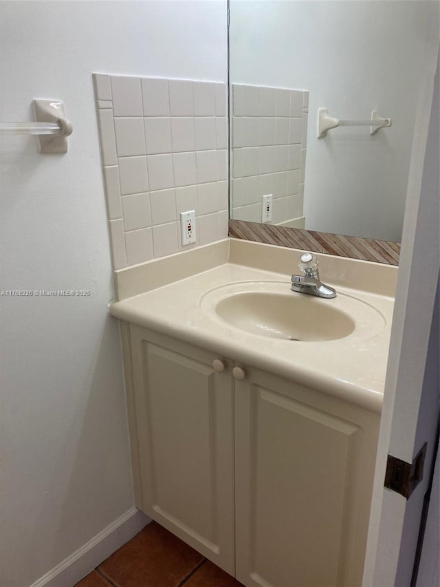 5450 NW 107th Ave Unit 705, Doral, FL 33178 - bathroom with vanity and tile patterned floors