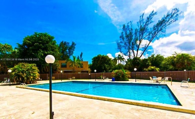 14241 Memorial Hwy Unit 9F, Miami, FL 33161 - photo 29