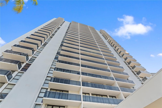 3675 N Country Club Dr Unit 2208, Aventura, FL 33180 - photo 33