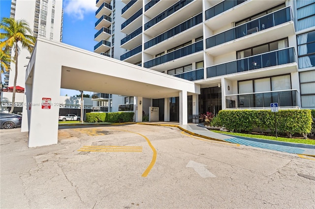 3675 N Country Club Dr Unit 2208, Aventura, FL 33180 - photo 34