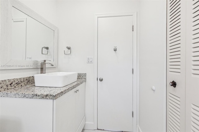bathroom with vanity