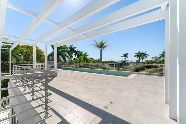 1250 N Venetian Way, Miami, FL 33139 - photo 15