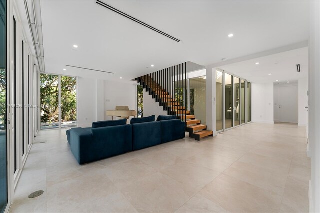 1250 N Venetian Way, Miami, FL 33139 - photo 20