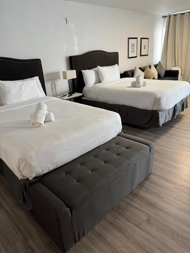 1024 Ocean Dr Unit A404, Miami Beach, FL 33139 - bedroom with wood finished floors