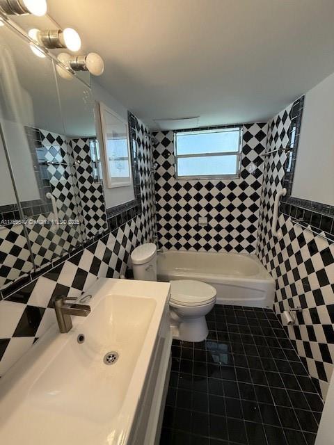 1615 Meridian Ave Unit 303, Miami Beach, FL 33139 - photo 13