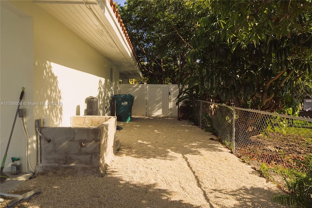 2255 NE 207th St, Miami, FL 33180 - photo 14