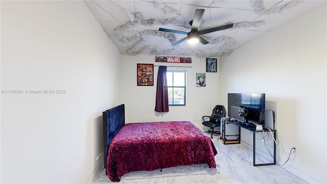 bedroom featuring ceiling fan